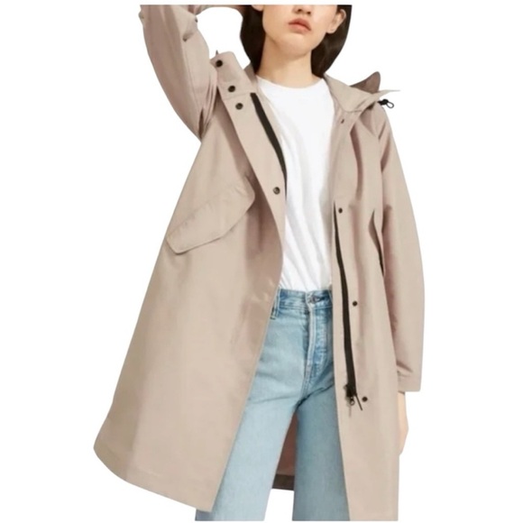 Everlane ReNew Beige Outerwear Raincoat Size Small - Picture 1 of 5